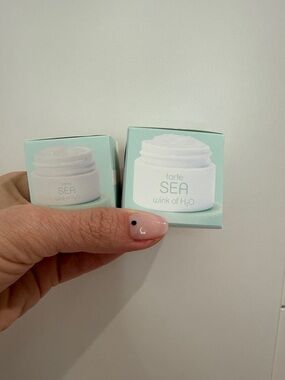 Tarte Sea wink of H2O